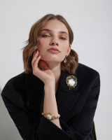 CO2907 PEARL Broosh/Necklace feather with pearls Fiore di Firenze
